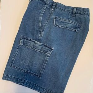 DOCKERS denim jean cargo shorts flat front relaxed fit spring summer 40 waist